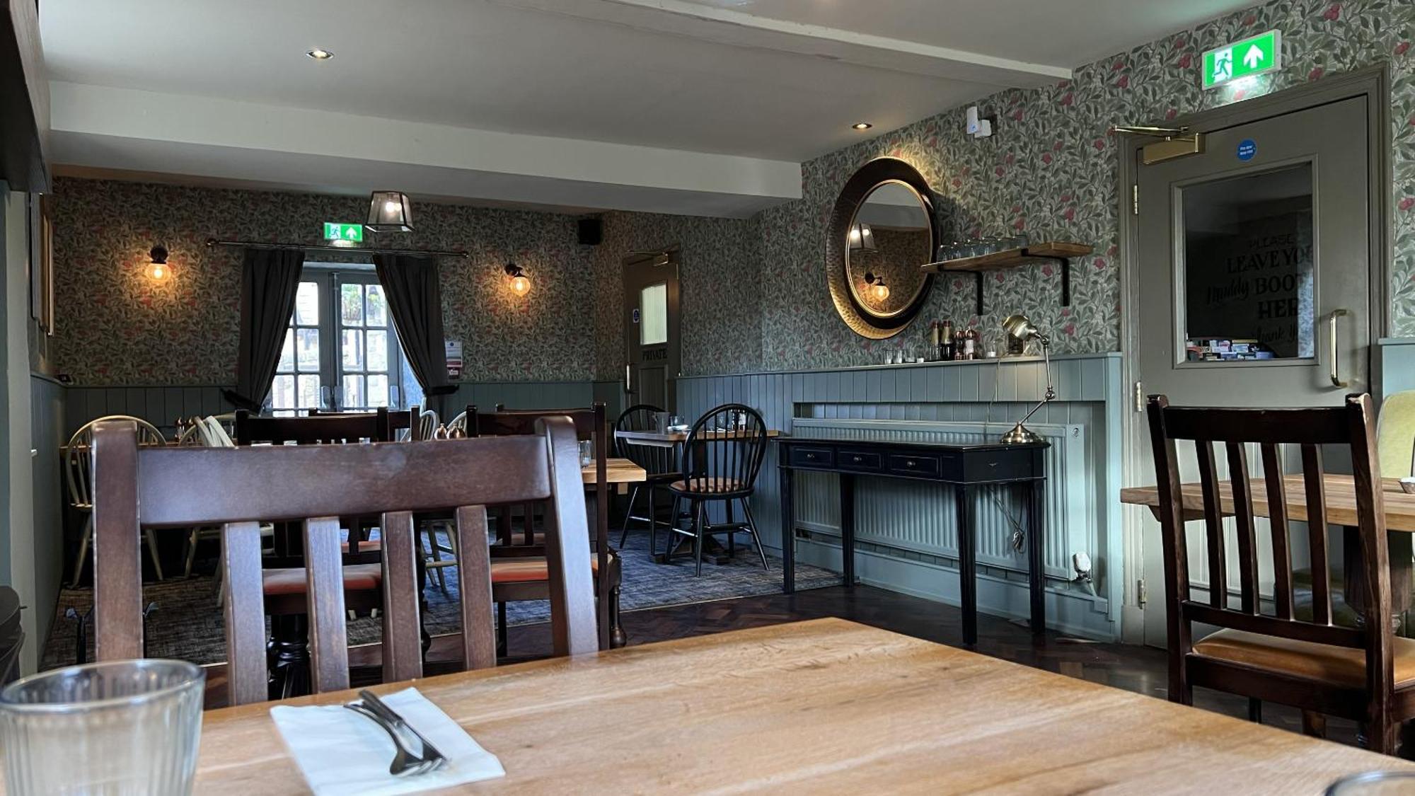The Forresters Arms Kilburn Kilburn  Extérieur photo